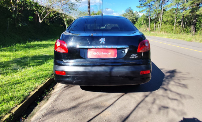 Peugeot 207 Sed. Passion XR Sport 1.4 Flex 8V 4p 2009 Flex-4