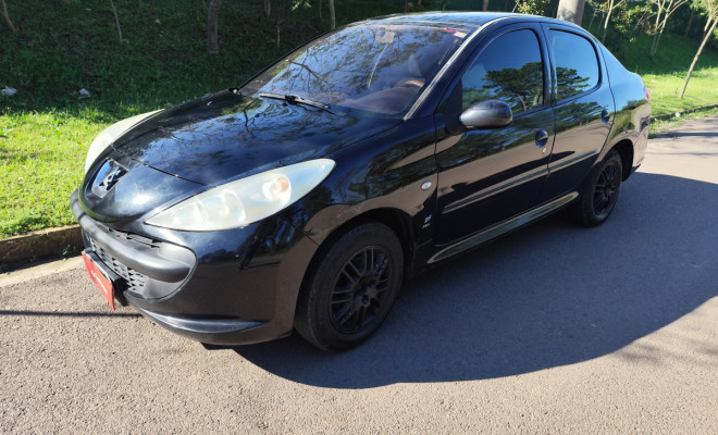 Peugeot 207 Sed. Passion XR Sport 1.4 Flex 8V 4p 2009 Flex-0