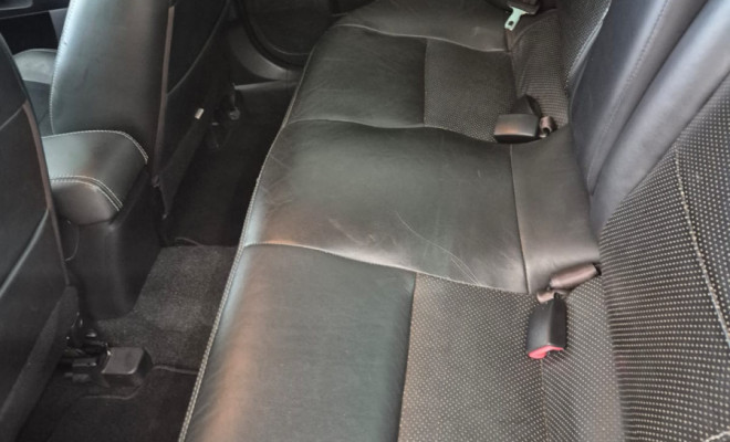Mitsubishi Lancer 2.0 16V 160cv Aut. 2014 Gasolina-2