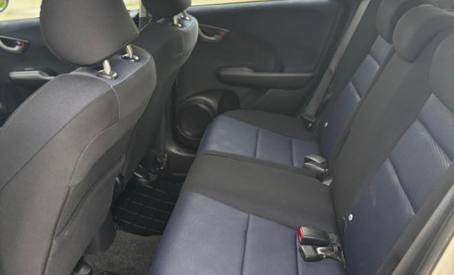 FIT LX 1.4 Automático 2013 – Versatilidade, economia e conforto em um só carro!-7