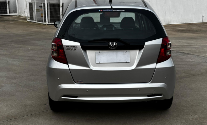 FIT LX 1.4 Automático 2013 – Versatilidade, economia e conforto em um só carro!-1