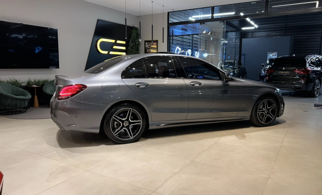 Mercedes-Benz C-300 Sport 2.0 16V Aut. 2019 Gasolina-2