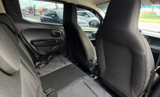 Fiat MOBI EASY on 1.0 Fire Flex 5p. 2017 Flex-7