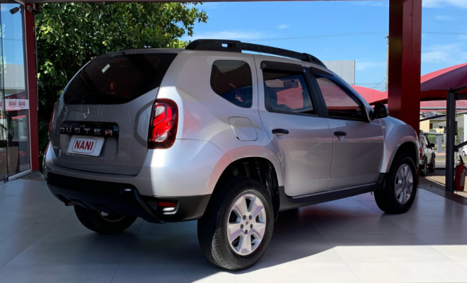 Renault DUSTER Expression 1.6 Hi-Flex 16V Mec. 2017 Flex-2