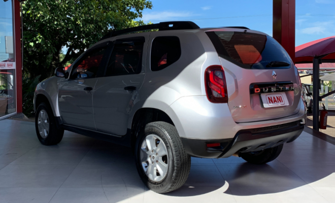 Renault DUSTER Expression 1.6 Hi-Flex 16V Mec. 2017 Flex-4