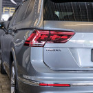 VW - VolksWagen TIGUAN Allspac R-Line 350 TSI 2.0 4x4 2021 Gasolina
