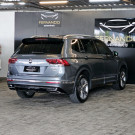 VW - VolksWagen TIGUAN Allspac R-Line 350 TSI 2.0 4x4 2021 Gasolina
