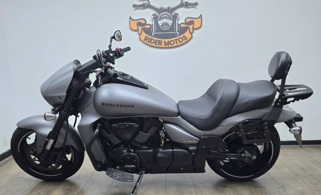 SUZUKI BOULEVARD M1800R B.O.S.S. 2019 Gasolina-3