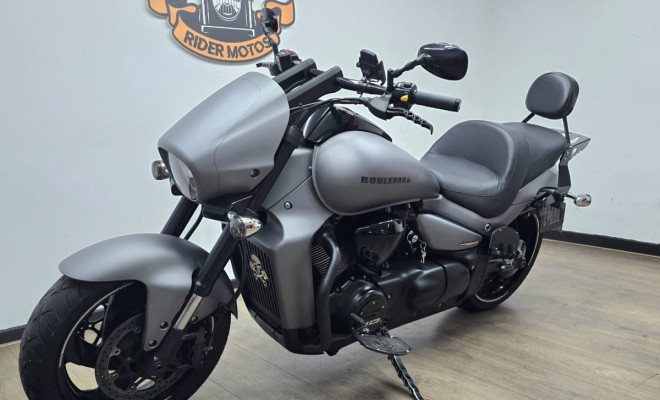 SUZUKI BOULEVARD M1800R B.O.S.S. 2019 Gasolina-2