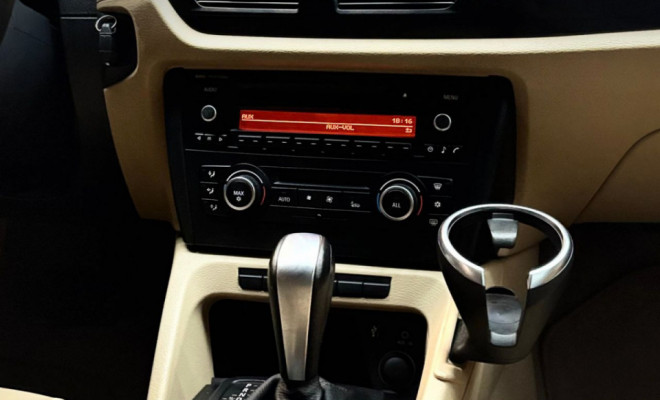 BMW X1 SDRIVE 18i 2.0 16V 4x2 Aut. 2012 Gasolina-5