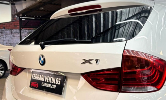 BMW X1 SDRIVE 18i 2.0 16V 4x2 Aut. 2012 Gasolina-10