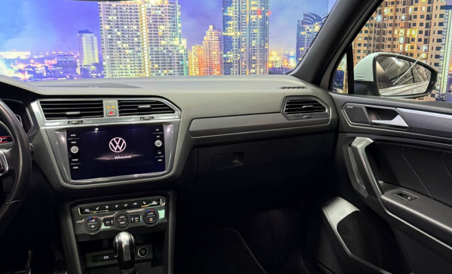 VW - VolksWagen TIGUAN Allspac R-Line 350 TSI 2.0 4x4 2019 Gasolina-8