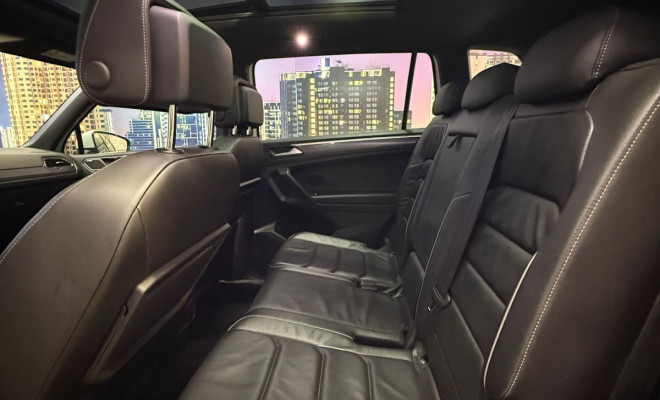 VW - VolksWagen TIGUAN Allspac R-Line 350 TSI 2.0 4x4 2019 Gasolina-11