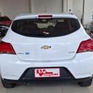GM - Chevrolet ONIX HATCH LT 1.4 8V FlexPower 5p Mec. 2018 Flex-3