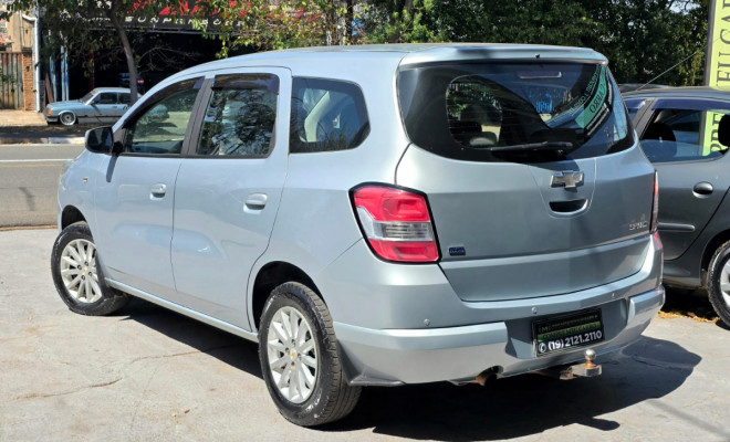 GM - Chevrolet SPIN LT 1.8 8V Econo.Flex 5p Aut. 2013 Flex-5
