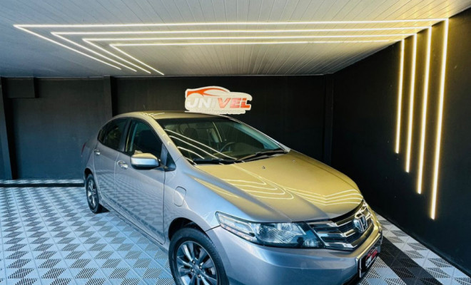 Honda CITY Sedan LX 1.5 Flex 16V 4p Aut. 2013 Flex
