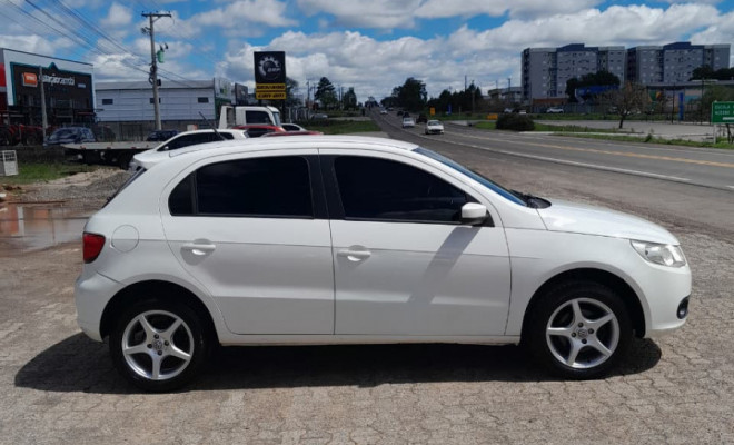 VW - VolksWagen Gol (novo) 1.0 Mi Total Flex 8V 4p 2011 Flex-3