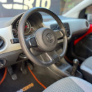 VW - VolksWagen up! move 1.0 Total Flex 12V 5p 2015 Flex-7