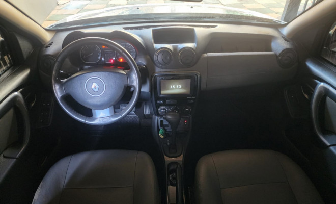 Renault DUSTER TECHROAD 4X4 2.0 16V Mec. 2014 Flex-7