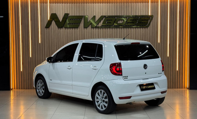 VW - VolksWagen Fox 1.6 Mi Total Flex 8V 5p 2011 Flex-2
