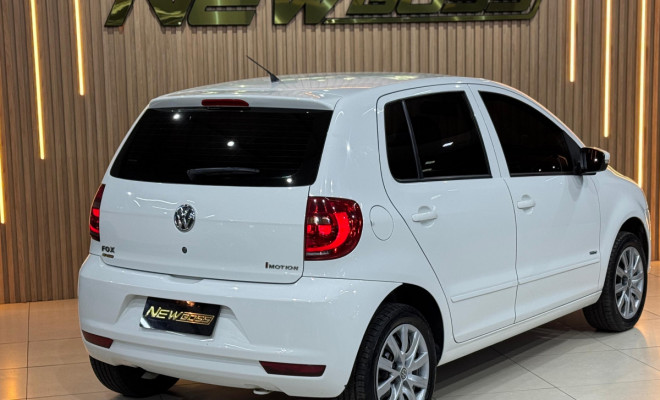 VW - VolksWagen Fox 1.6 Mi Total Flex 8V 5p 2011 Flex-4