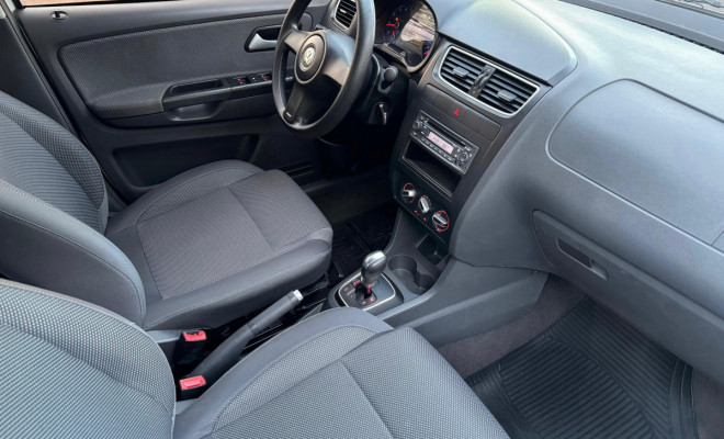 VW - VolksWagen Fox 1.6 Mi Total Flex 8V 5p 2011 Flex-5