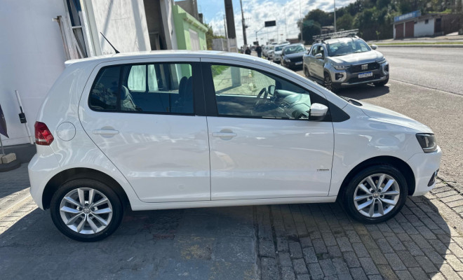 VW - VolksWagen Fox Comfortline 1.0 Flex 12V 5p 2016 Flex-6