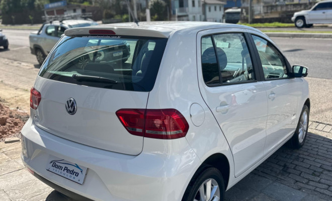 VW - VolksWagen Fox Comfortline 1.0 Flex 12V 5p 2016 Flex-4