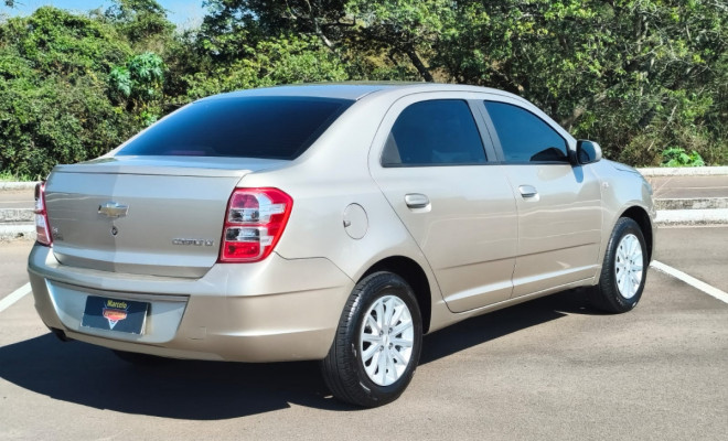 GM - Chevrolet COBALT LT 1.8 8V Econo.Flex 4p Mec. 2013 Flex-0