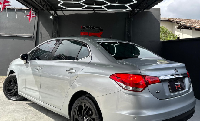 Citroën C4 LOUNGE Exclusive 1.6 Turbo Flex Aut. 2015 Flex-6