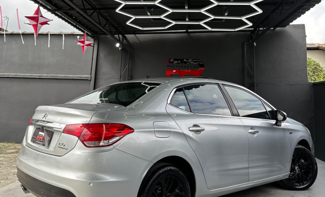 Citroën C4 LOUNGE Exclusive 1.6 Turbo Flex Aut. 2015 Flex-21
