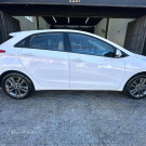 Hyundai i30 1.8 16V Aut. 5p 2016 Gasolina-11