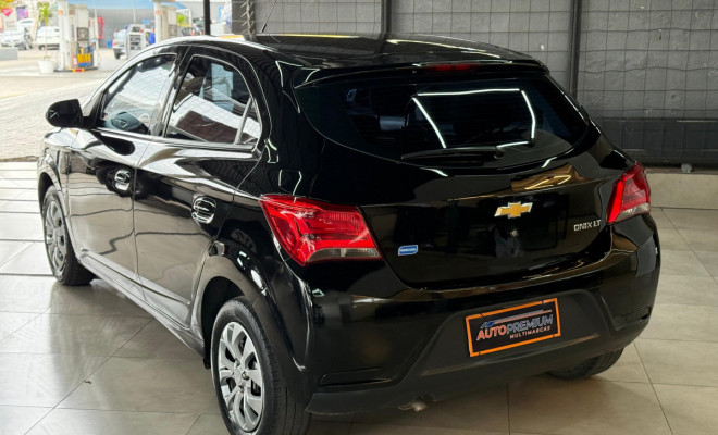 GM - Chevrolet ONIX HATCH LT 1.0 8V FlexPower 5p Mec. 2018 Flex-9
