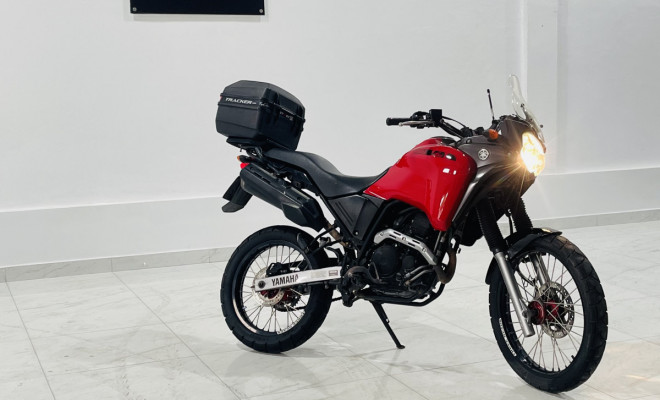 YAMAHA XTZ 250 TENERE/TENERE BLUEFLEX 2015 Gasolina