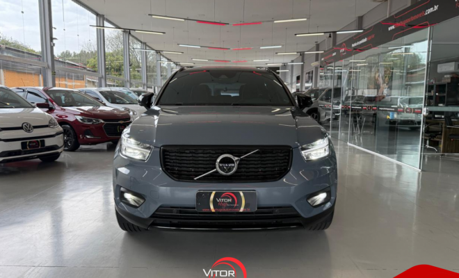 Volvo XC 40 T-5 R-DESIGN SPE. ED 2.0 252cv AWD 2020 Gasolina-0