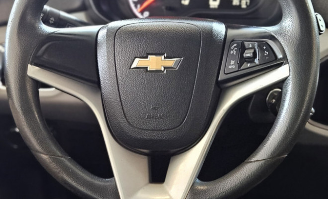 GM - Chevrolet ONIX HATCH LT 1.0 8V FlexPower 5p Mec. 2019 Flex-8