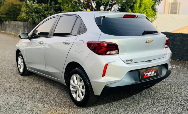 GM - Chevrolet ONIX HATCH LT 1.0 12V Flex 5p Mec. 2023 Flex-2