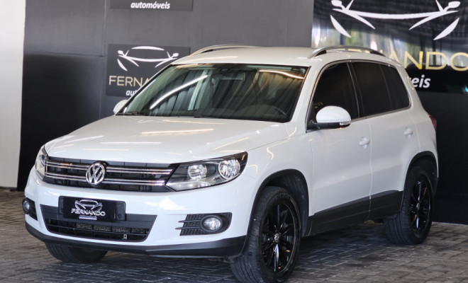 VW - VolksWagen TIGUAN 2.0 TSI 16V 200cv Tiptronic 5p 2014 Gasolina