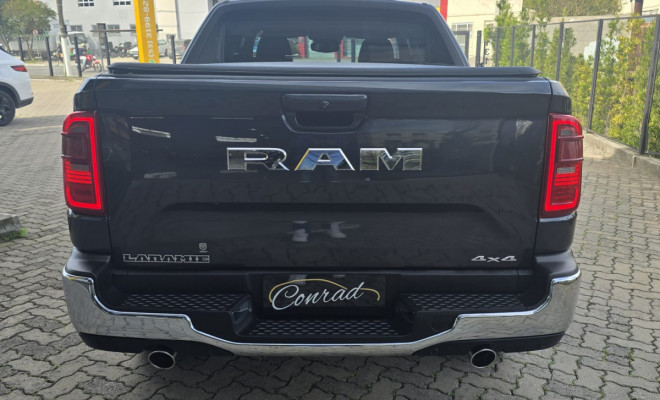 RAM RAMPAGE LAR. HURR. 4 2.0 TB CD 4X4  Aut. 2024 Gás-7