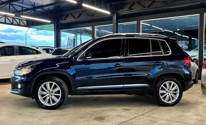 VW - VolksWagen TIGUAN 2.0 TSI 16V 200cv Tiptronic 5p 2012 Gasolina-2