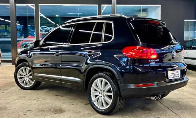 VW - VolksWagen TIGUAN 2.0 TSI 16V 200cv Tiptronic 5p 2012 Gasolina-11