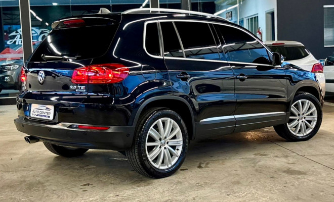 VW - VolksWagen TIGUAN 2.0 TSI 16V 200cv Tiptronic 5p 2012 Gasolina-17