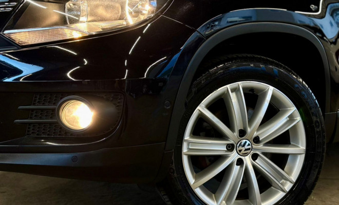 VW - VolksWagen TIGUAN 2.0 TSI 16V 200cv Tiptronic 5p 2012 Gasolina-1