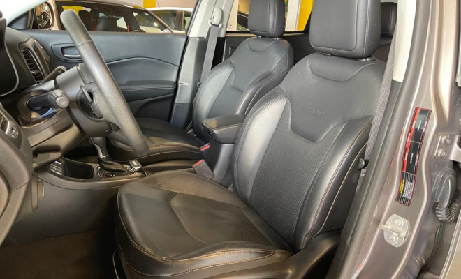 Jeep Compass Longitude 2.0 4x2 16V Flex Aut. 2018-12