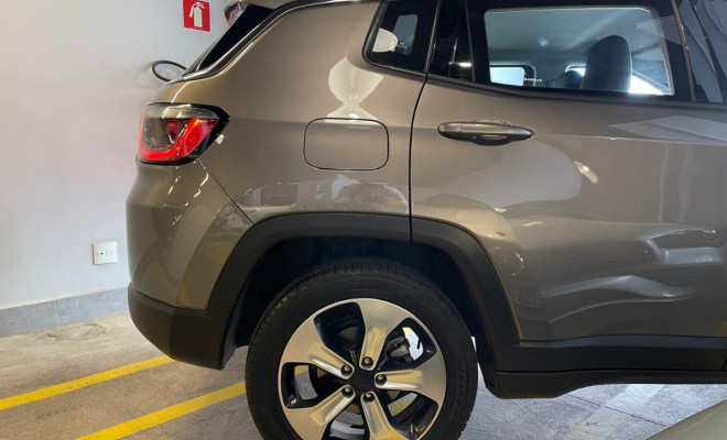 Jeep Compass Longitude 2.0 4x2 16V Flex Aut. 2018-4