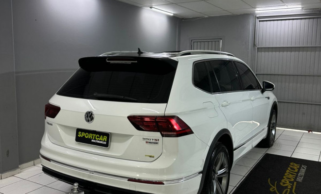 VW - VolksWagen TIGUAN Allspac R-Line 350 TSI 2.0 4x4 2019 Gasolina-4