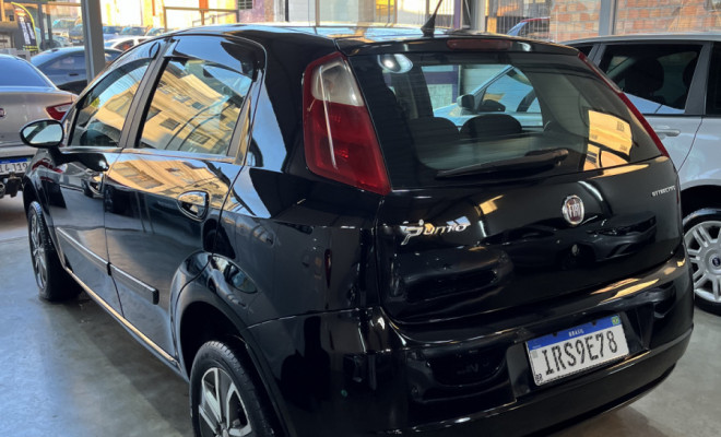 Fiat Punto ATTRACTIVE 1.4 Fire Flex 8V 5p 2011 Flex-3