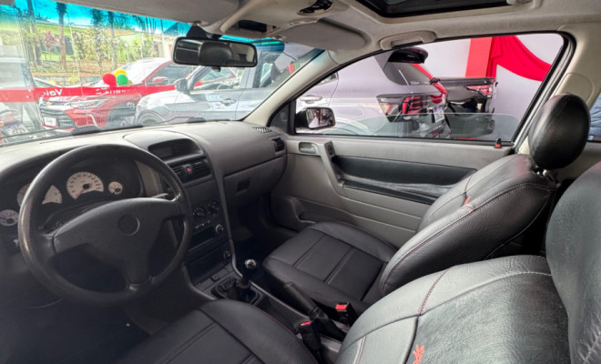 GM - Chevrolet Astra S.Sport 2.0 F.Pow. 5p/Sport 2.0 3p 2002 Gasolina-5