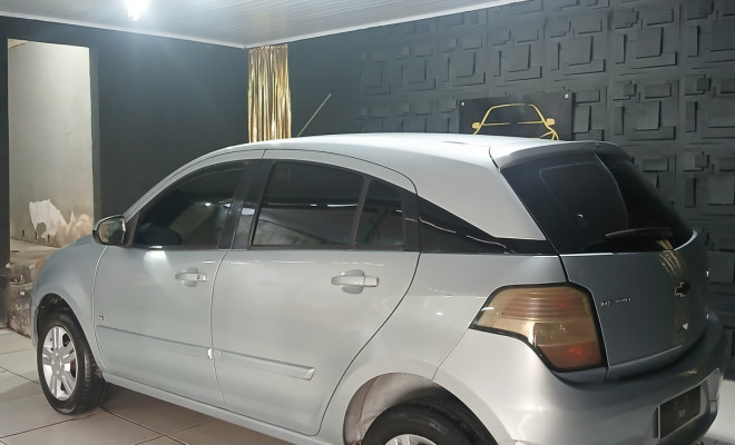 GM - Chevrolet AGILE 1.4 2010 COMPLETO / REPASSE / 100% FINANCIADO-4