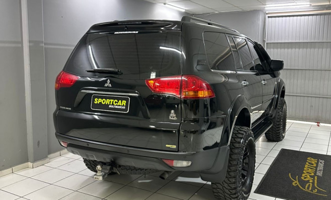 Mitsubishi Pajero DAKAR 3.2 4x4 T.I. Dies. 5p Aut. 2010 Diesel-4